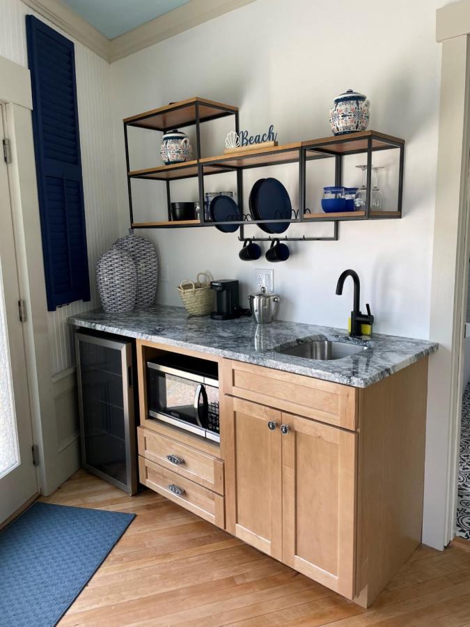 The Tern Inn Bed & Breakfast And Cottages West Harwich Exteriör bild