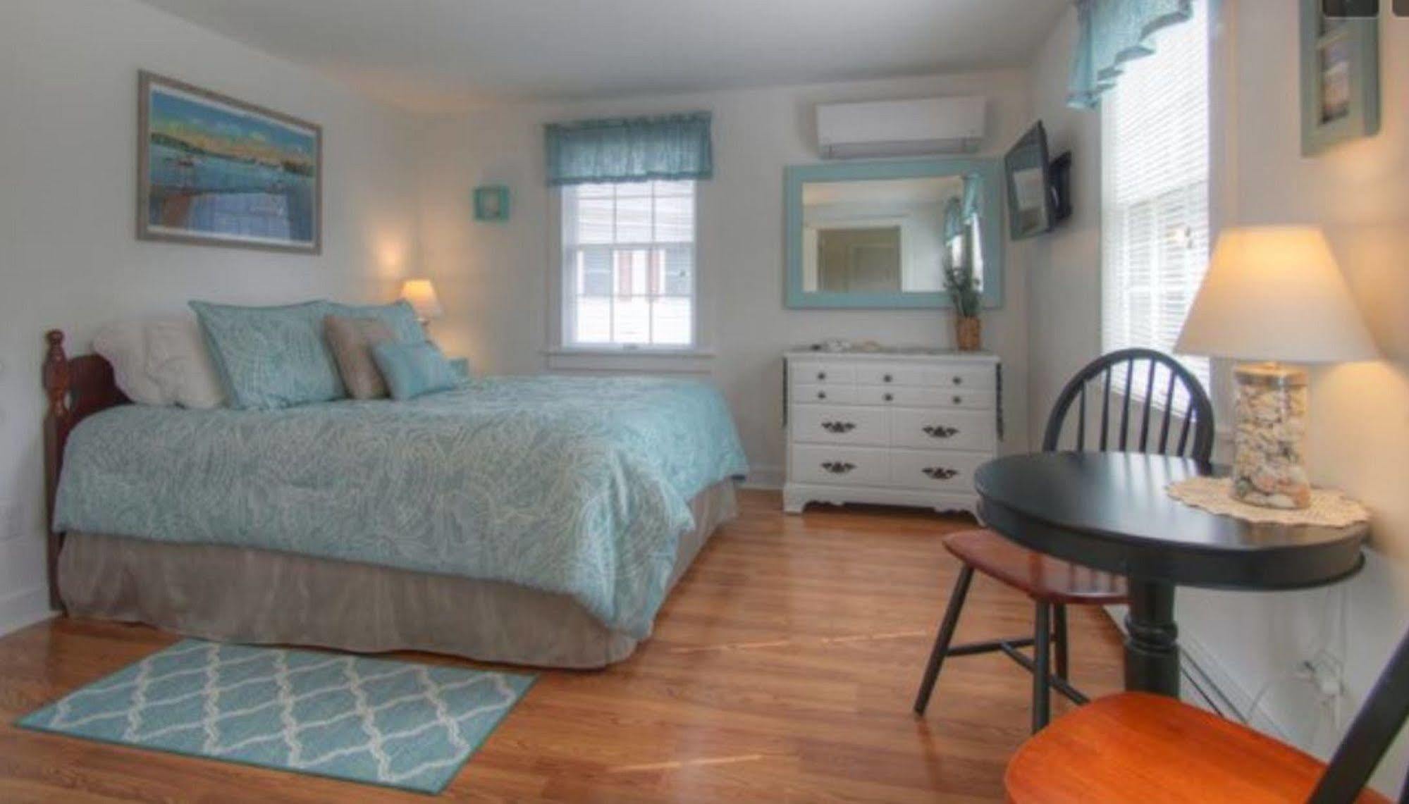 The Tern Inn Bed & Breakfast And Cottages West Harwich Exteriör bild