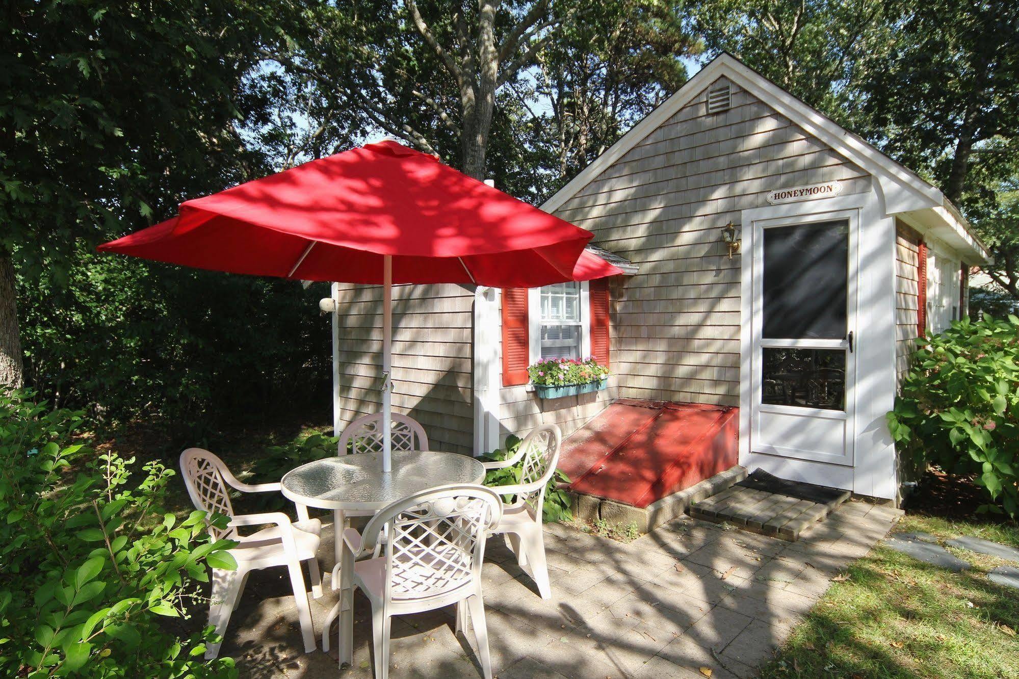 The Tern Inn Bed & Breakfast And Cottages West Harwich Exteriör bild