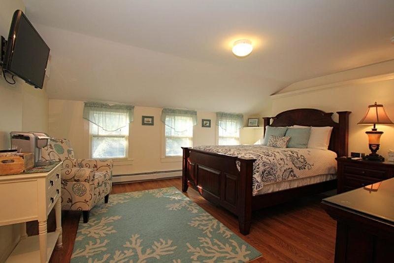 The Tern Inn Bed & Breakfast And Cottages West Harwich Exteriör bild