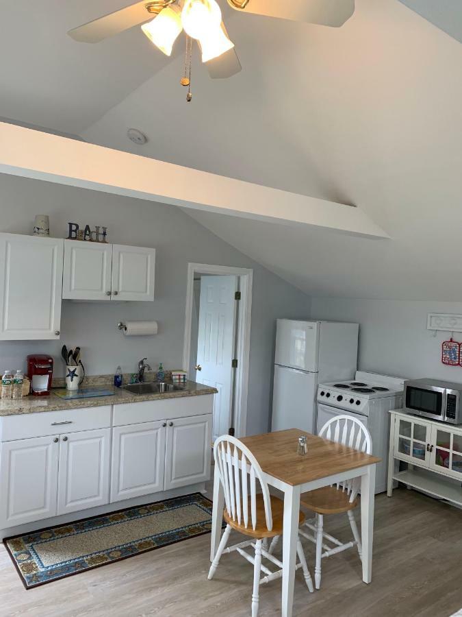 The Tern Inn Bed & Breakfast And Cottages West Harwich Exteriör bild
