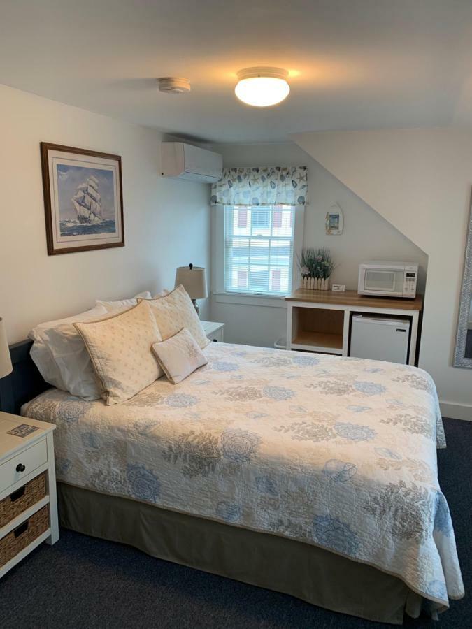The Tern Inn Bed & Breakfast And Cottages West Harwich Exteriör bild
